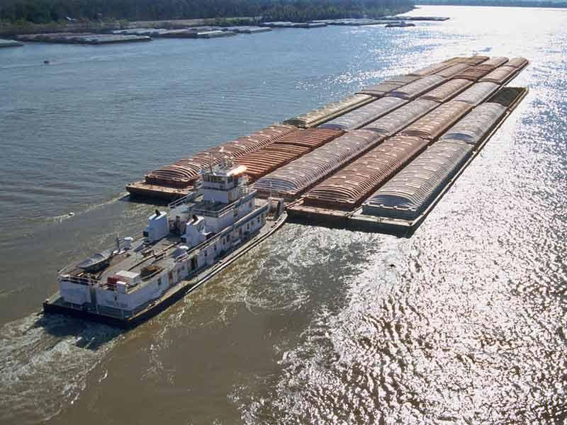 Navigating Challenges in Barge Logistics