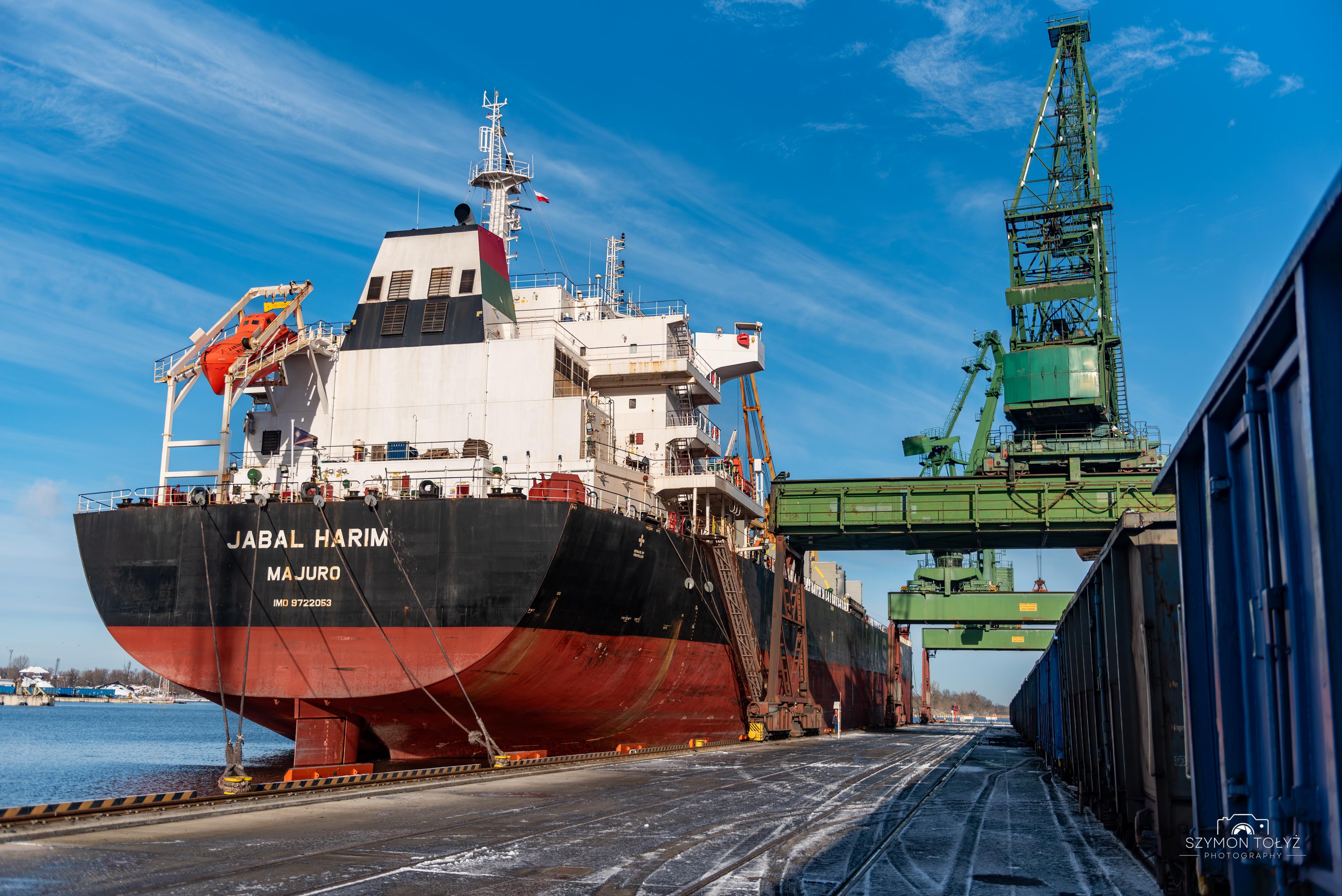 Implementing​ best practices in bulk ⁣cargo ​logistics operations